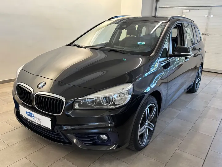 BMW 220