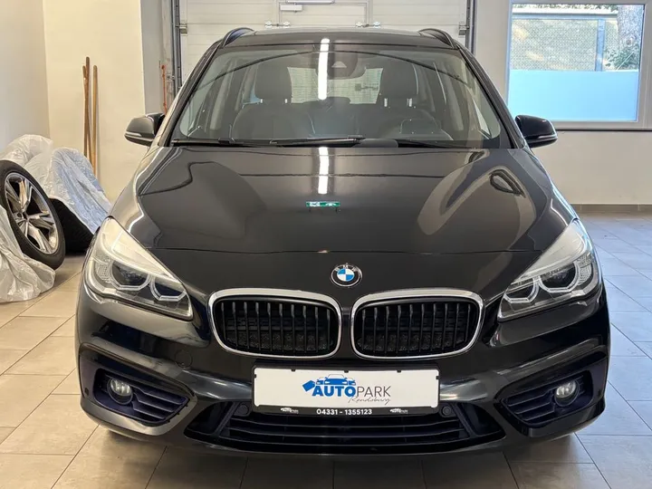 BMW 220