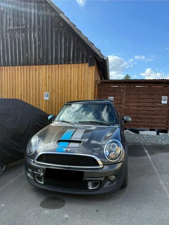 MINI Cooper SD