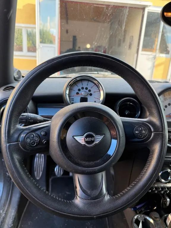 MINI Cooper SD