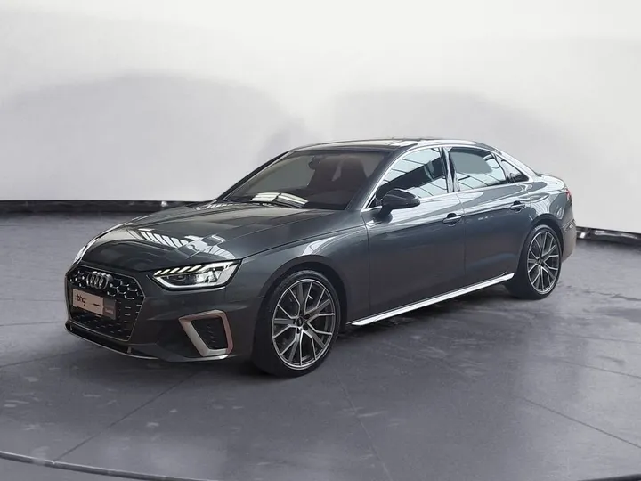 Audi S4