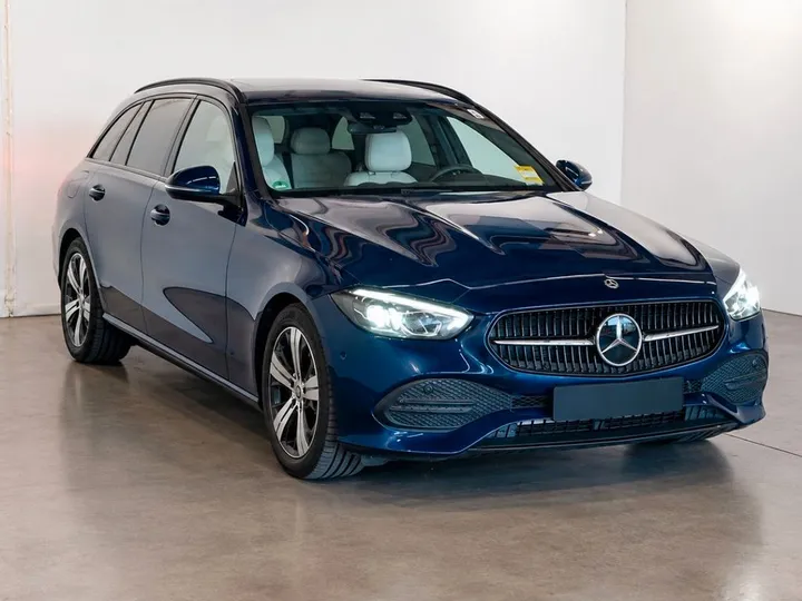 Mercedes-Benz C 220