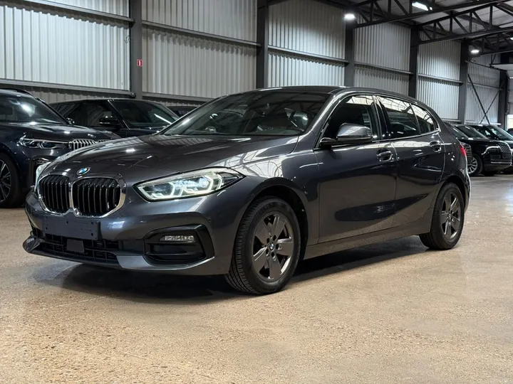 BMW 118