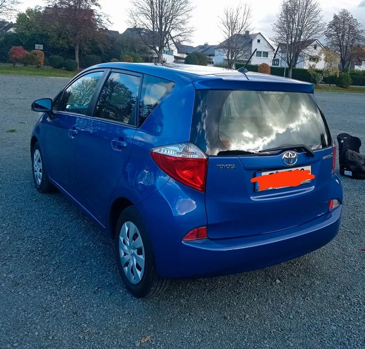 Toyota Verso-S