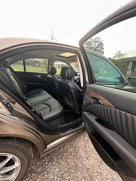 Mercedes-Benz E 350