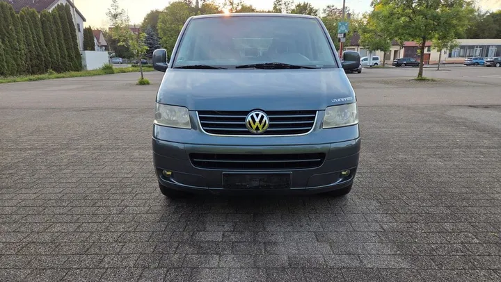 Volkswagen T5 Multivan