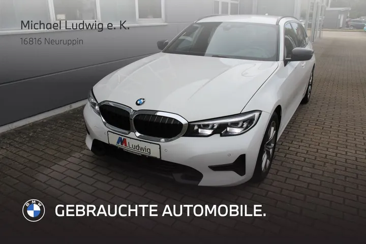 BMW 320