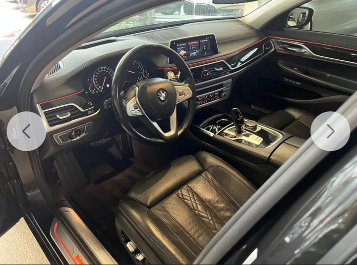 BMW 740