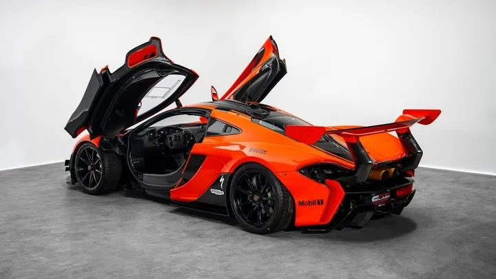 McLaren P1