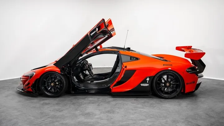 McLaren P1