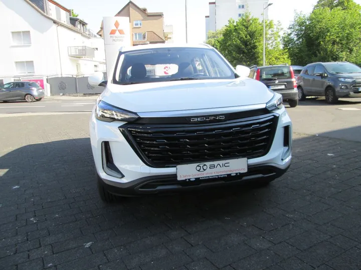 BAIC Beijing X35