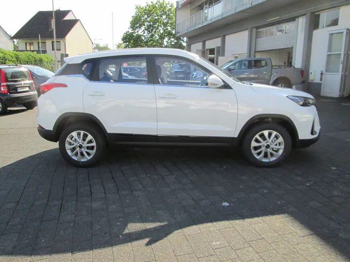 BAIC Beijing X35