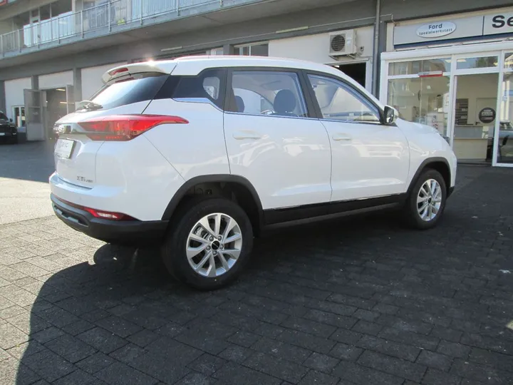 BAIC Beijing X35