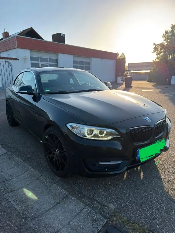 BMW 220