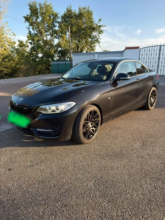 BMW 220