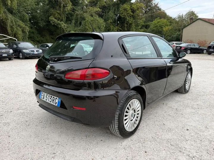 Alfa Romeo 147