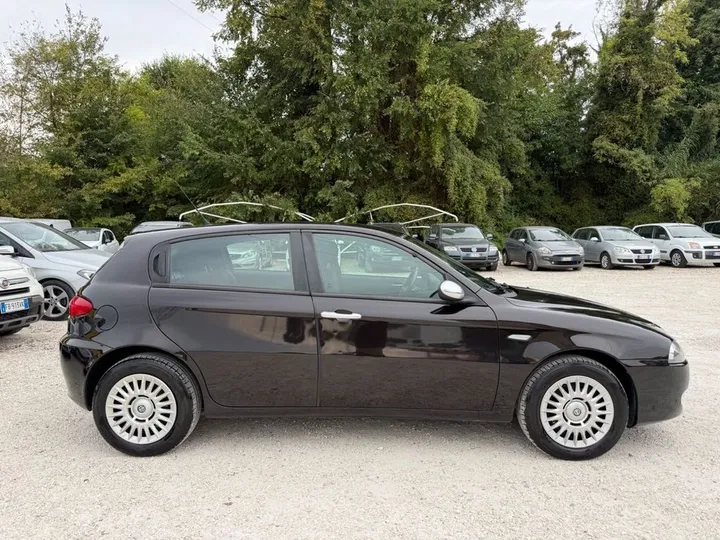 Alfa Romeo 147