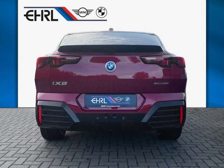 BMW iX2