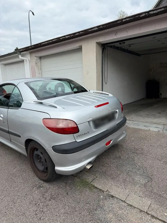 Peugeot 206