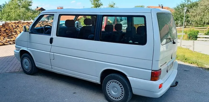 Volkswagen T4 Caravelle