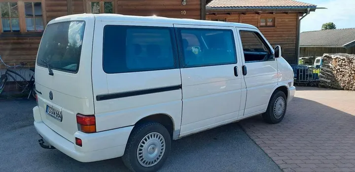 Volkswagen T4 Caravelle