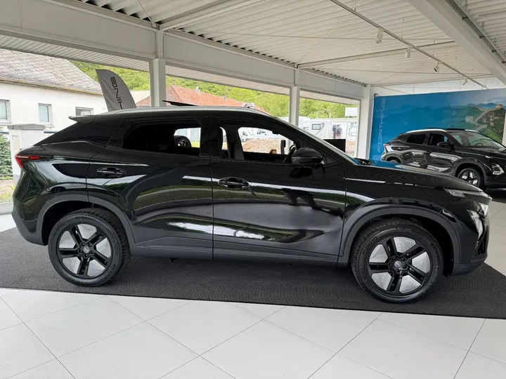 OMODA 5 EV