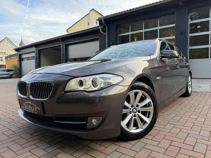 BMW 528