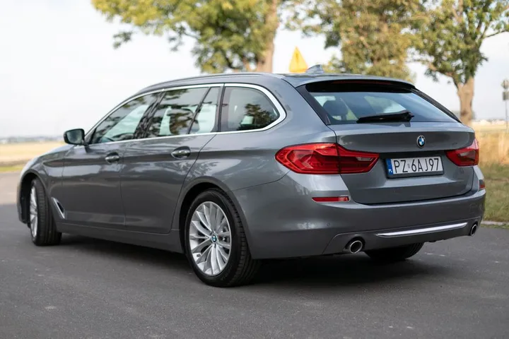 BMW 530