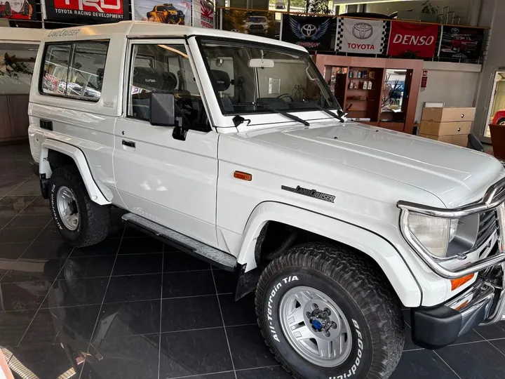 Toyota Land Cruiser