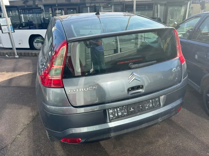 Citroën C4