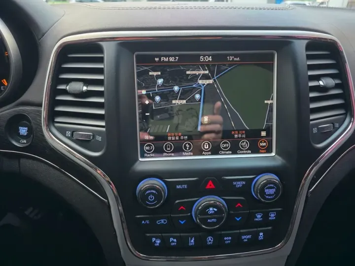 Jeep Cherokee