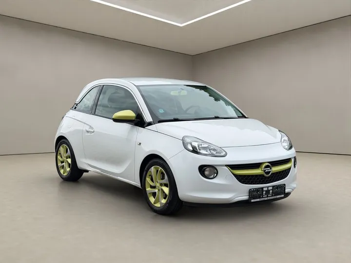 Opel Adam