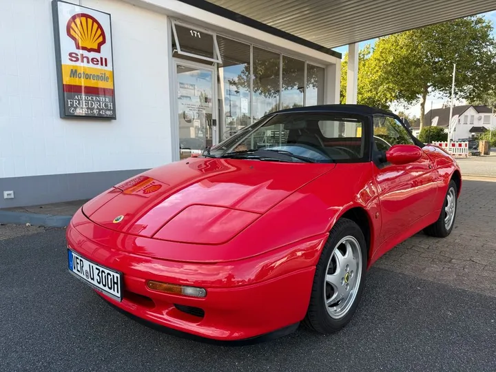 Lotus Elan