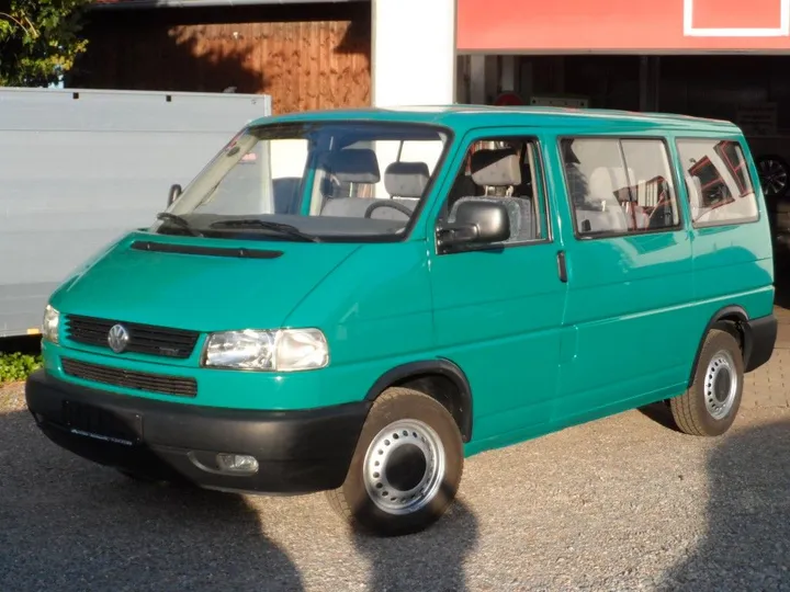 Volkswagen T4 Caravelle