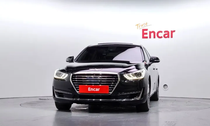 Genesis EQ900