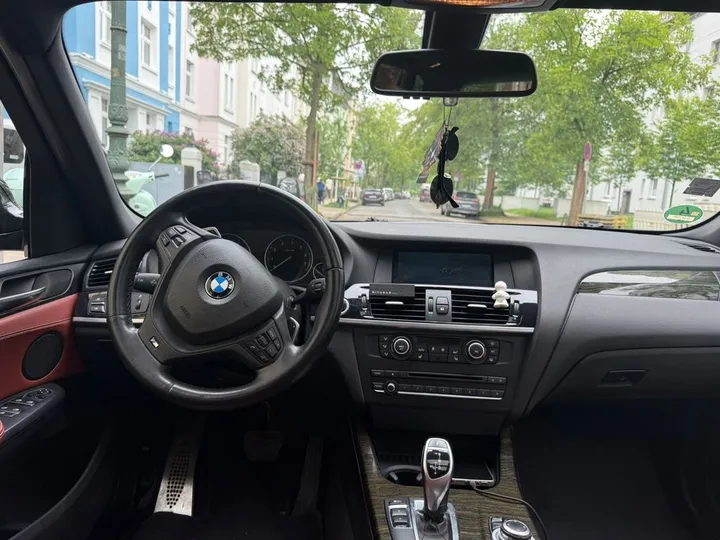 BMW 335