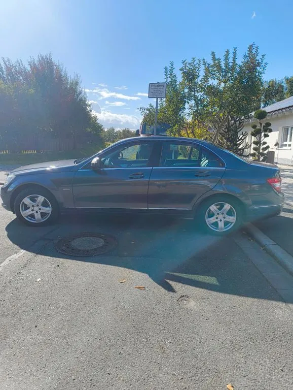 Mercedes-Benz C 200