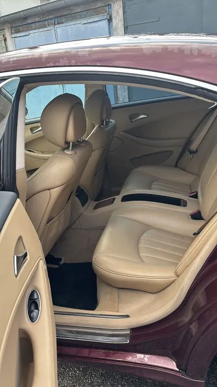Mercedes-Benz CLS 320