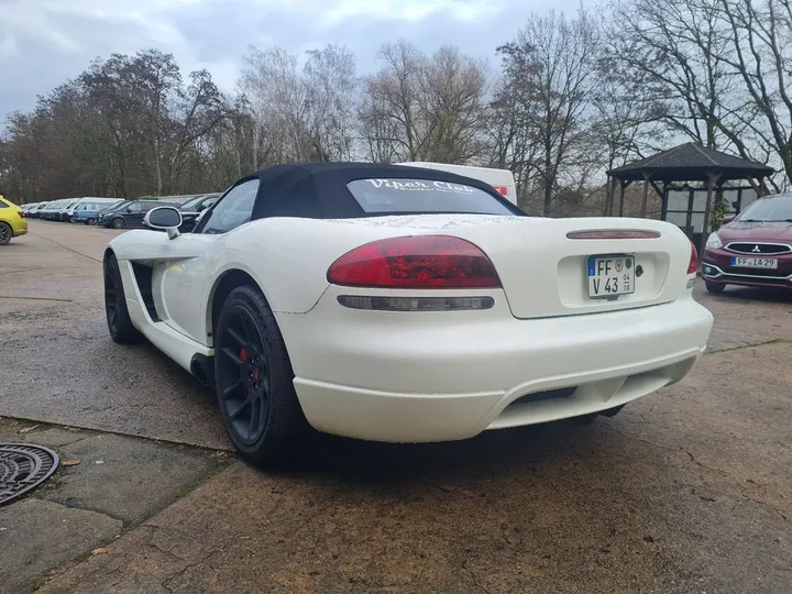 Dodge Viper
