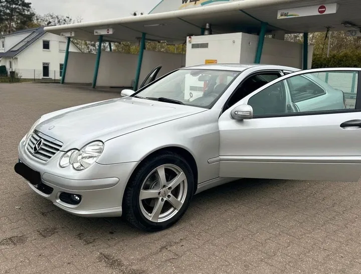 Mercedes-Benz C 160