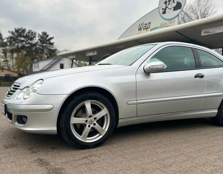 Mercedes-Benz C 160