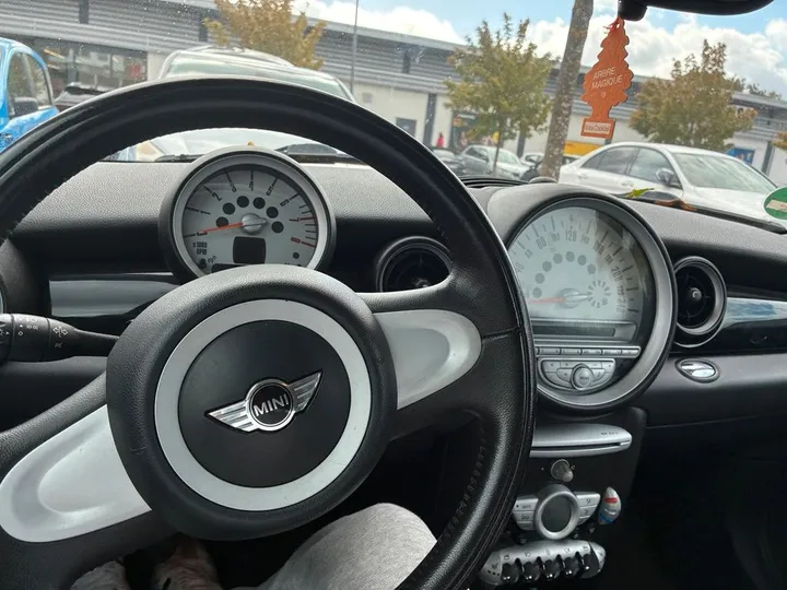 MINI Cooper C