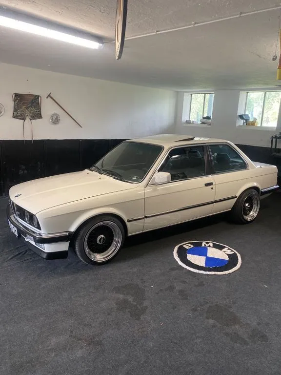 BMW 318