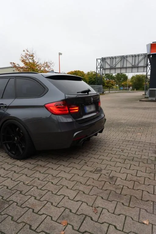BMW 335
