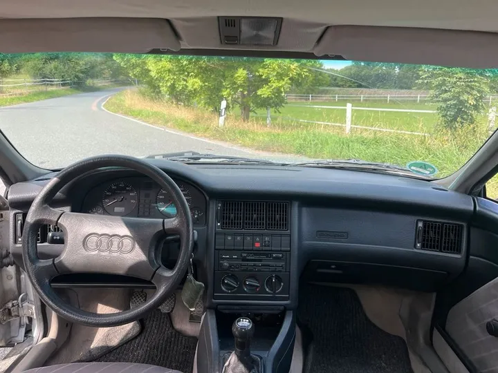 Audi 80