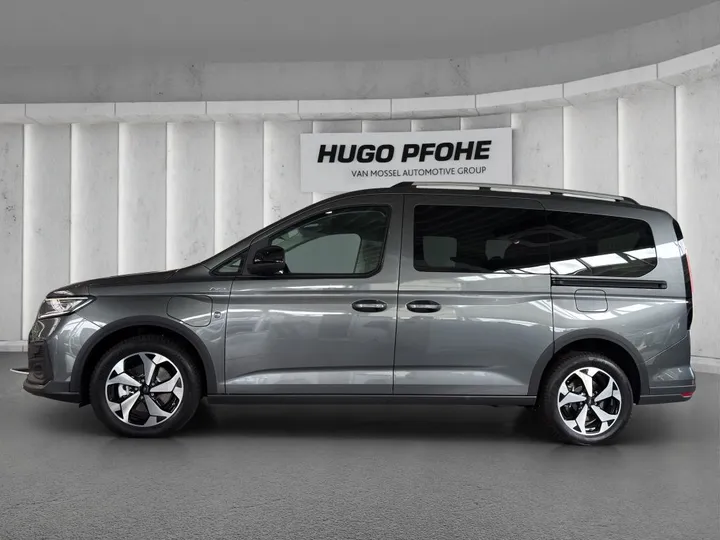 Ford Grand Tourneo