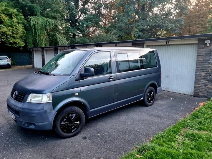 Volkswagen T5 Multivan