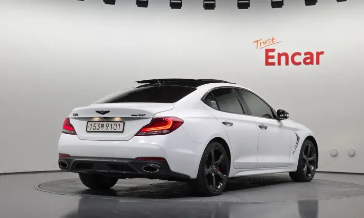 Genesis G70