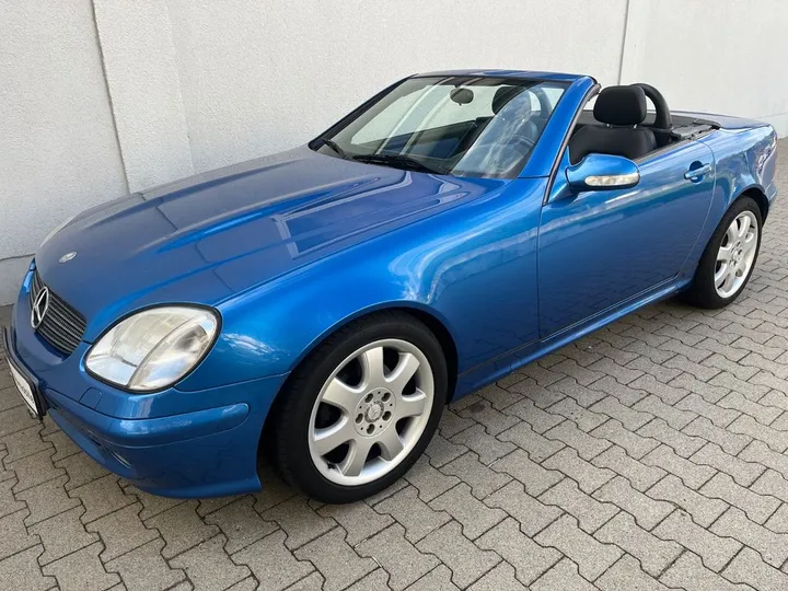 Mercedes-Benz SLK 200