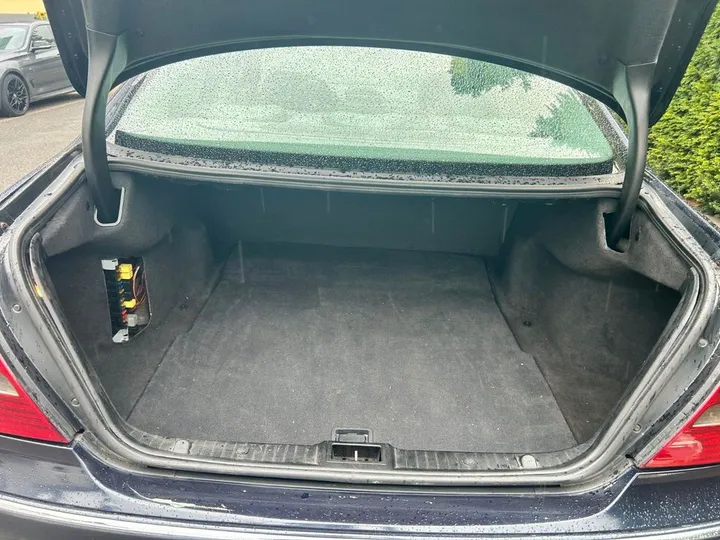 Mercedes-Benz E 270